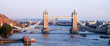 tower bridge in london